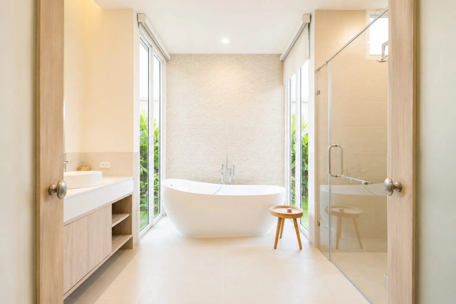 Luxurious 3-Bedroom Pool Villa & Rent in Cherng Talay for Rent | SI10062603 — Thumbnail 6