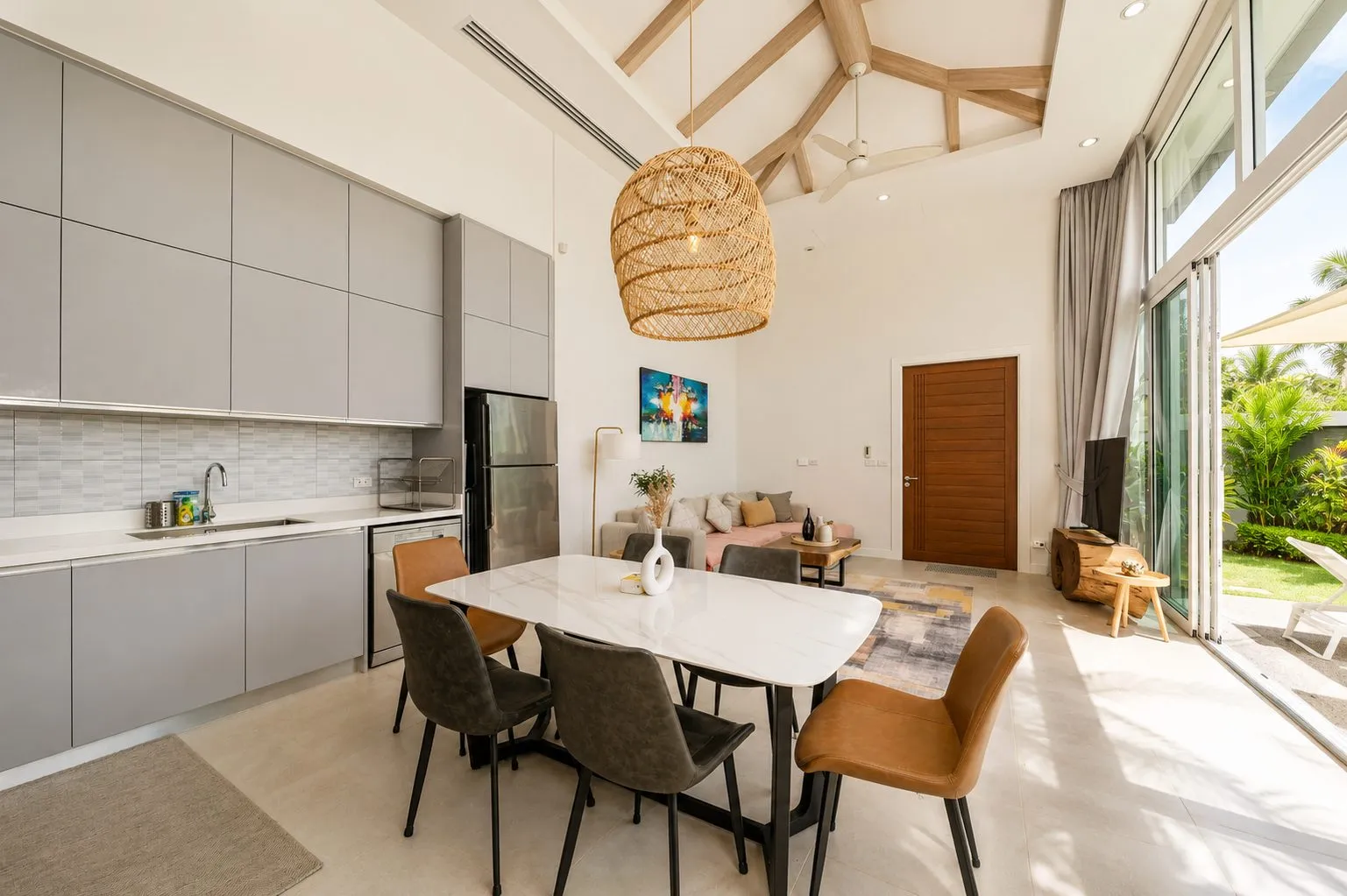 Luxurious 3-Bedroom Pool Villa & Rent in Cherng Talay for Rent | SI10062603 — Thumbnail 10