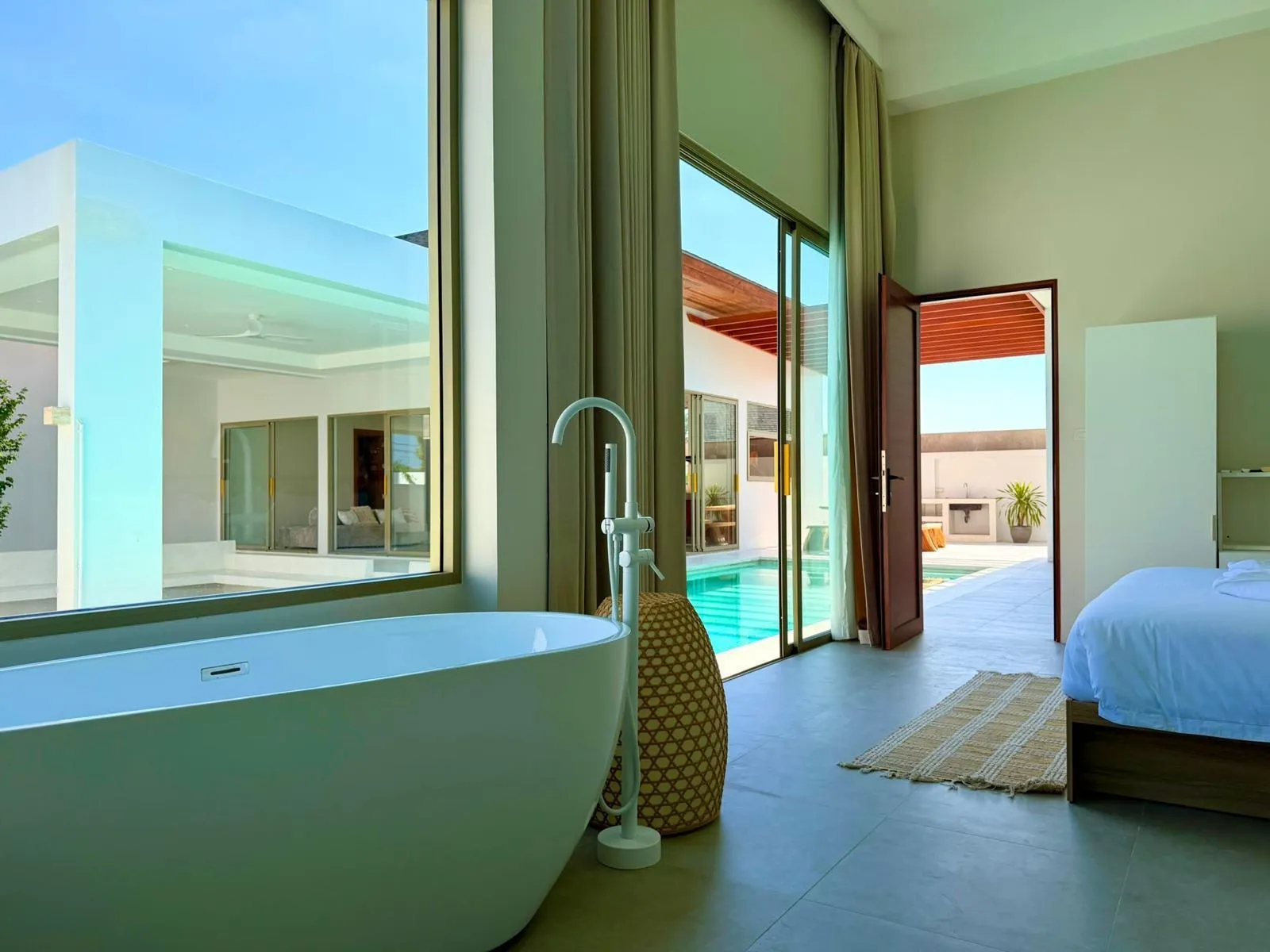 Luxury 4-Bedroom Villa with Private Pool in Cherng Talay, Phuket | SD22062601 — Miniature 16